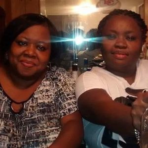 Meet your Posher, Antoinette